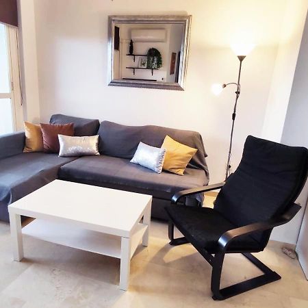 2Bdr Sunny Apartment With Pool And Private Parking In Benalmádena Kültér fotó