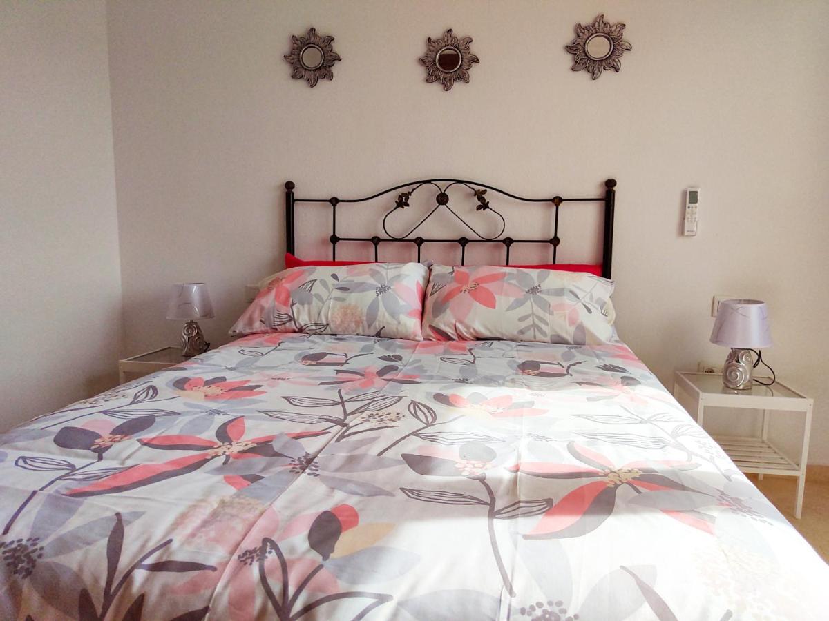 2Bdr Sunny Apartment With Pool And Private Parking In Benalmádena Kültér fotó