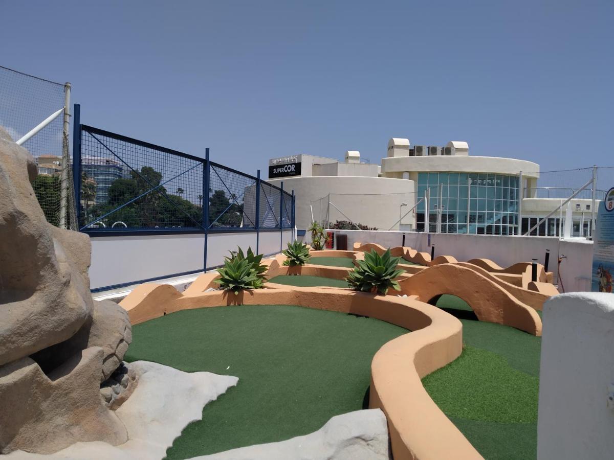 2Bdr Sunny Apartment With Pool And Private Parking In Benalmádena Kültér fotó