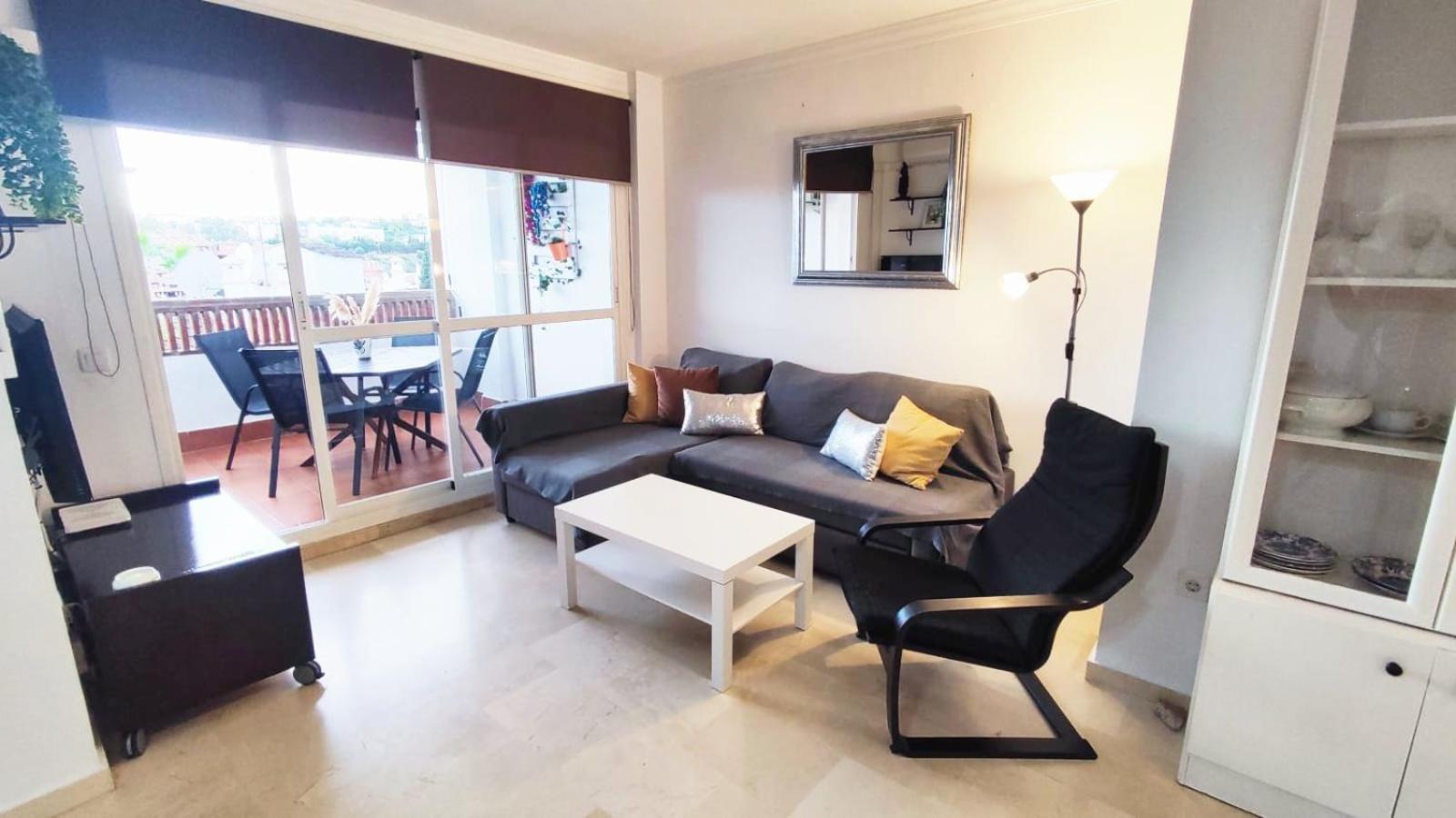 2Bdr Sunny Apartment With Pool And Private Parking In Benalmádena Kültér fotó